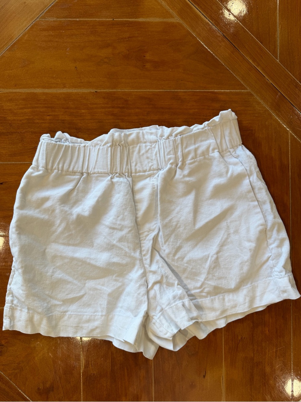 a new day™ White Elastic Waist Shorts